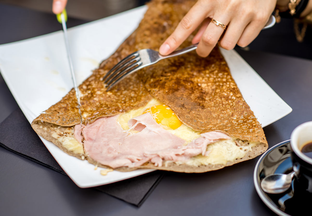 Crêpe jambon fromage